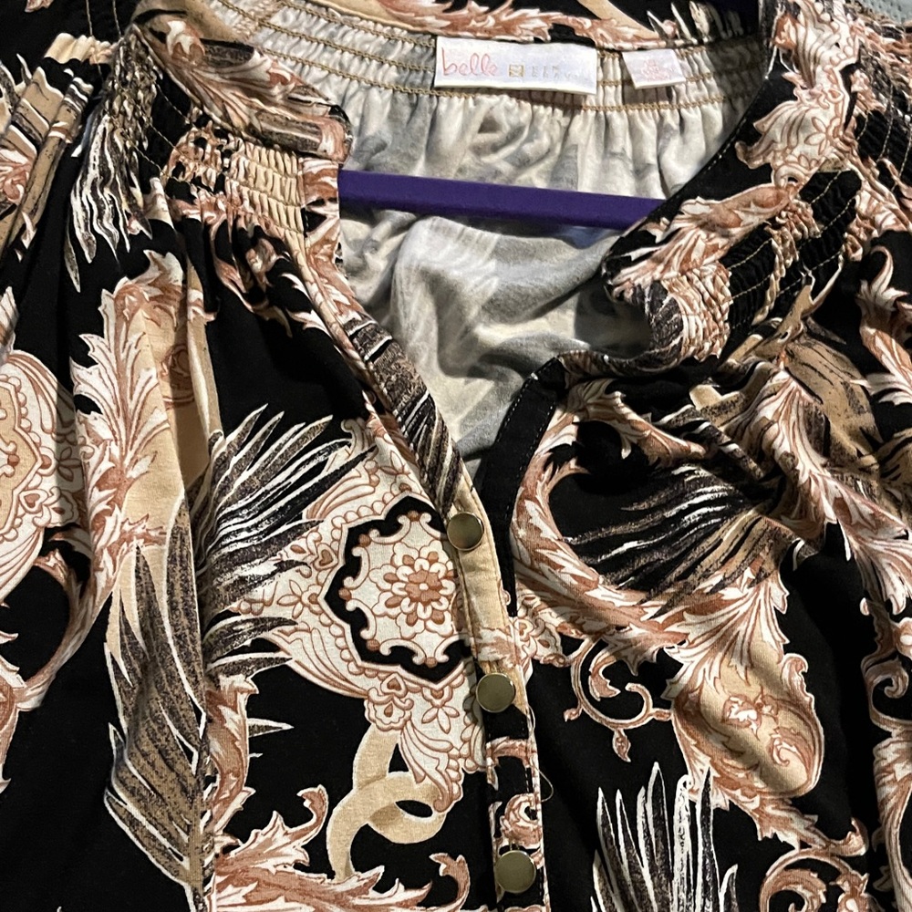 Belle by Kim Gravel Chico's Black and Cream Patterned Blouse - Picture 3 of 6